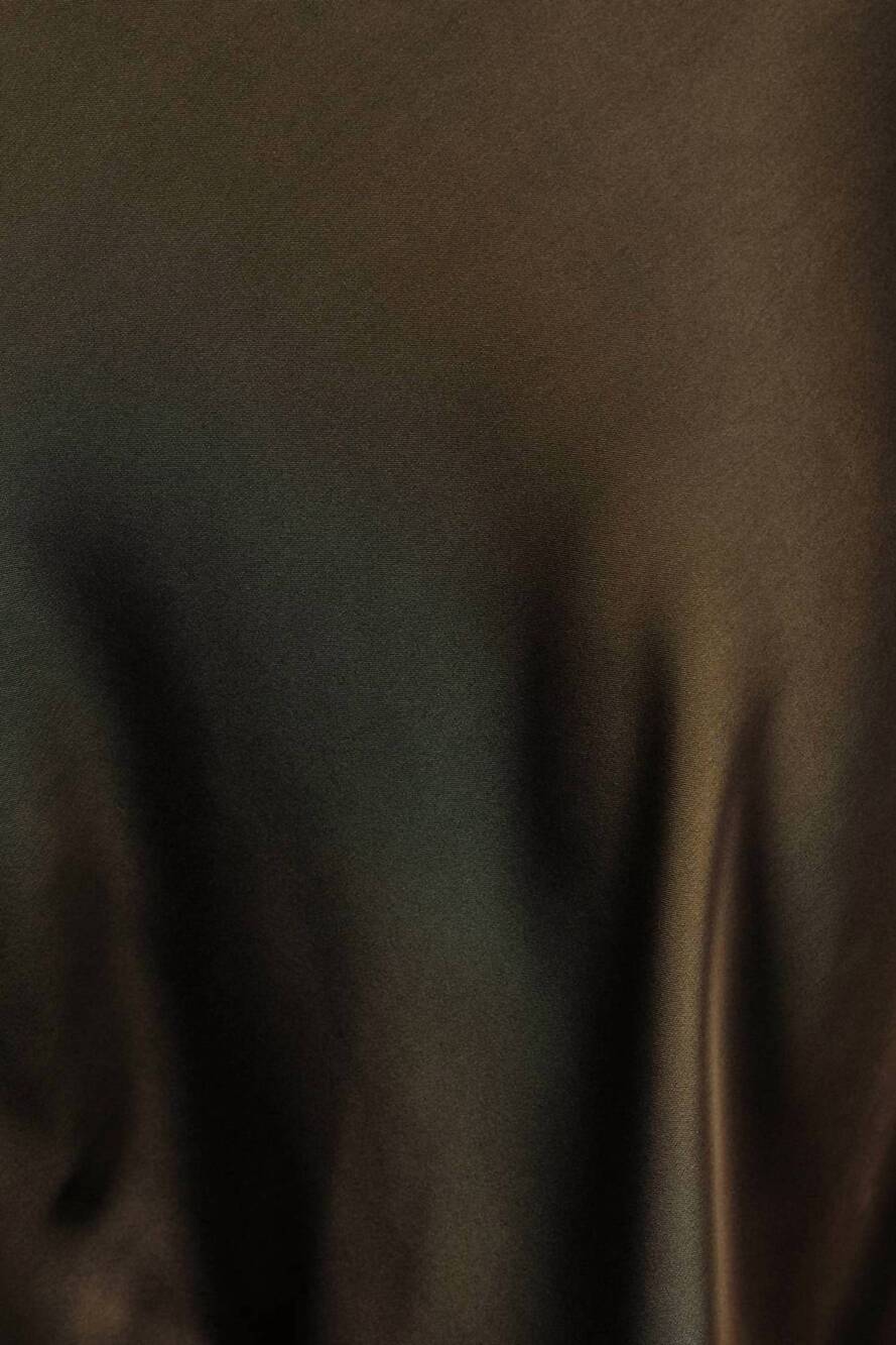 NEW SUNDAY EDITION bias satin midi skirt in olive - Picture 5 of 5